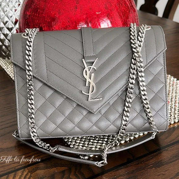 Authentic Yves Saint Laurent Gray envelope medium Bag - Picture 2 of 14